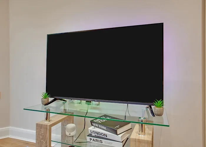 Appartement Modern Center Oasis With Lush Decor Ideal For Business Or Leisure Leeds (West Yorkshire)